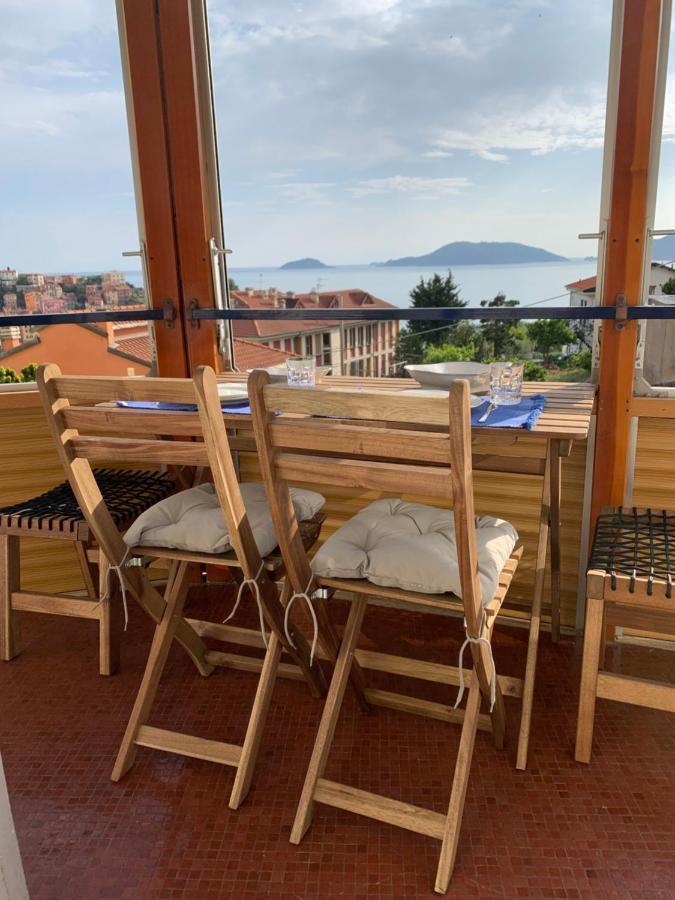 La Casa Di Loris Lägenhet Lerici Exteriör bild