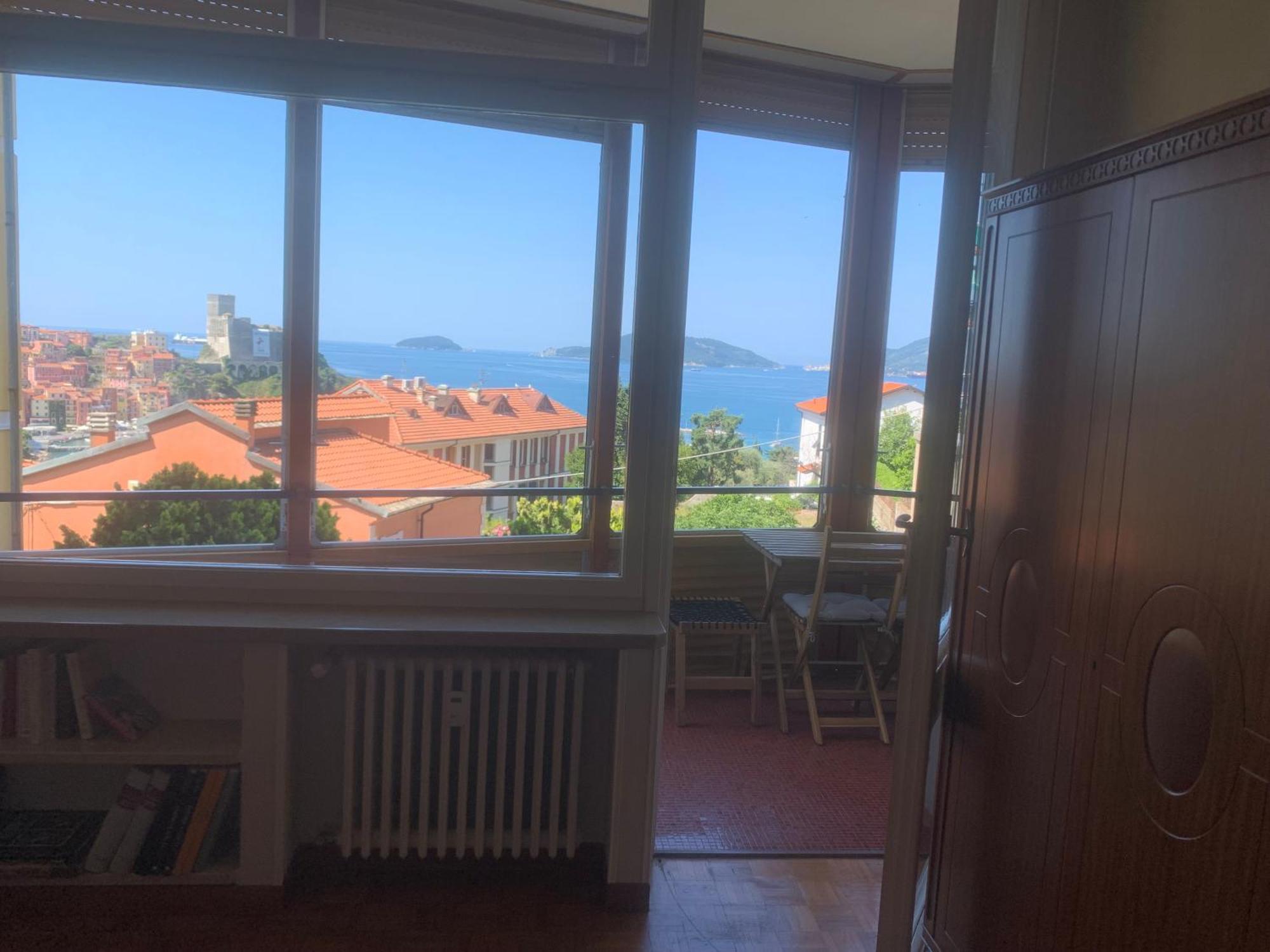 La Casa Di Loris Lägenhet Lerici Exteriör bild